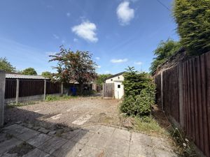 Photo 30- click for photo gallery